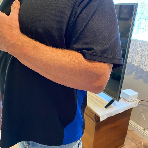 NEW BALANCE Mens M Black Blue Short Sleeve Workout Top & Jacket Set Great Look! - Picture 10 of 14